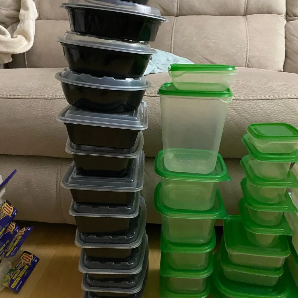 ⭐️Tupperware!⭐️ - Picture 4 of 8